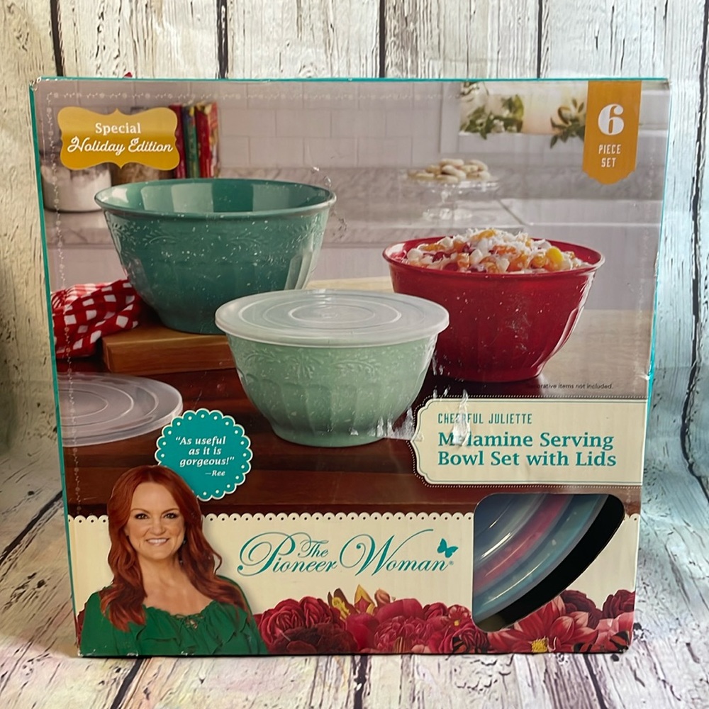 The Pioneer Woman Cheerful Juliette Melamine Serving Bowls w/ Lids